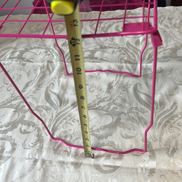 Pink locker shelf - Picture 5 of 5